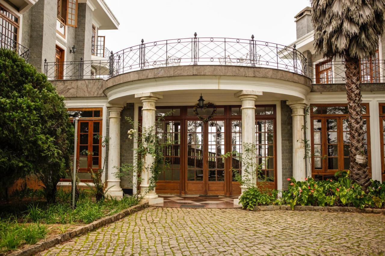 Aroso Paco Hotel Pedra Azul  Exterior foto Entrance of the villa